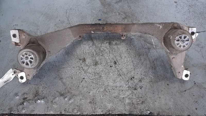 Puente Delantero para Audi Q7 (4L)