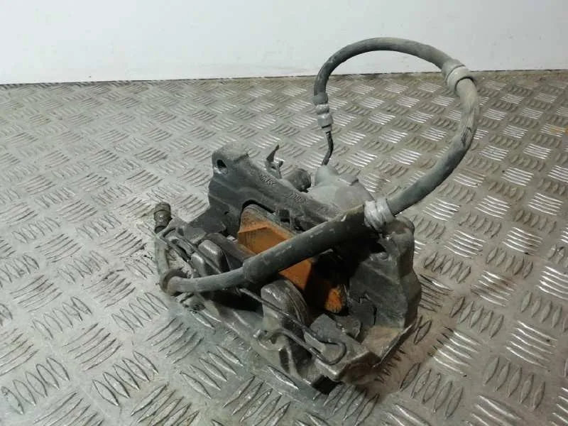 Pinza Freno Delantera Derecha para Audi A4 Berlina (8W2)