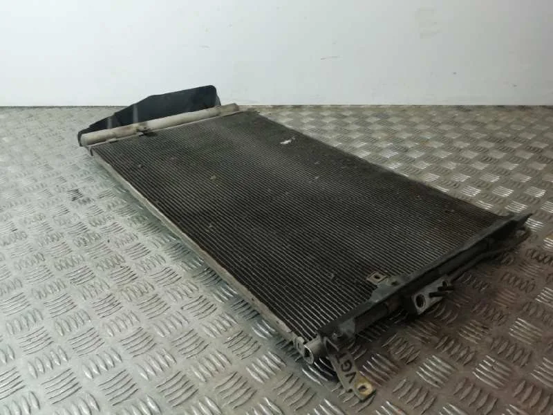 Condensador / Radiador Aire Acondicionado para Kia Carnival