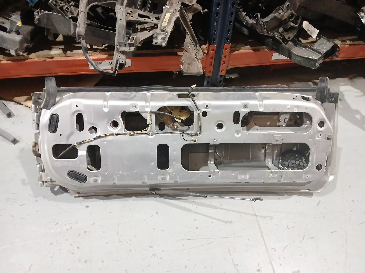 Porton Trasero para Honda Cr-V (Rd1/3)