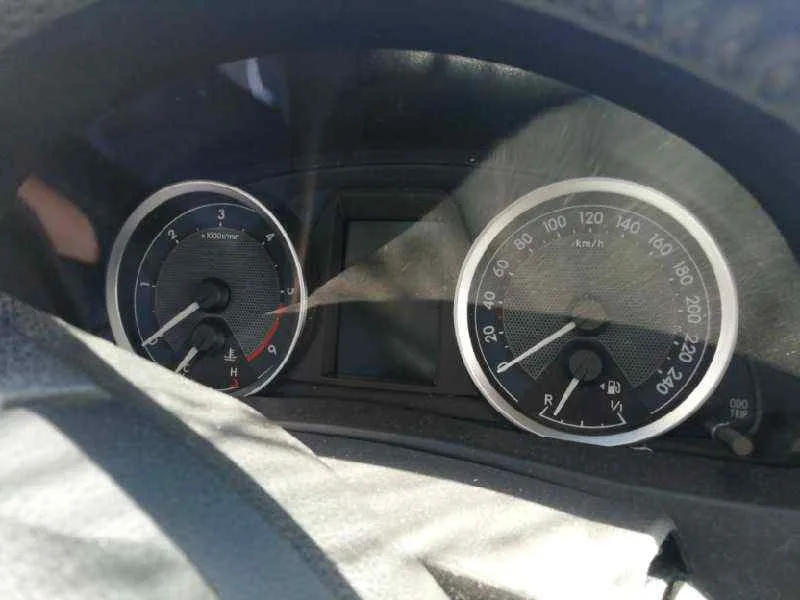 Cuadro Instrumentos para Toyota Auris
