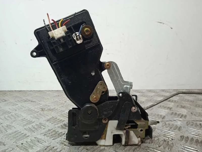 Cerradura Puerta Delantera Derecha para Mazda 6 Berlina (Gg)