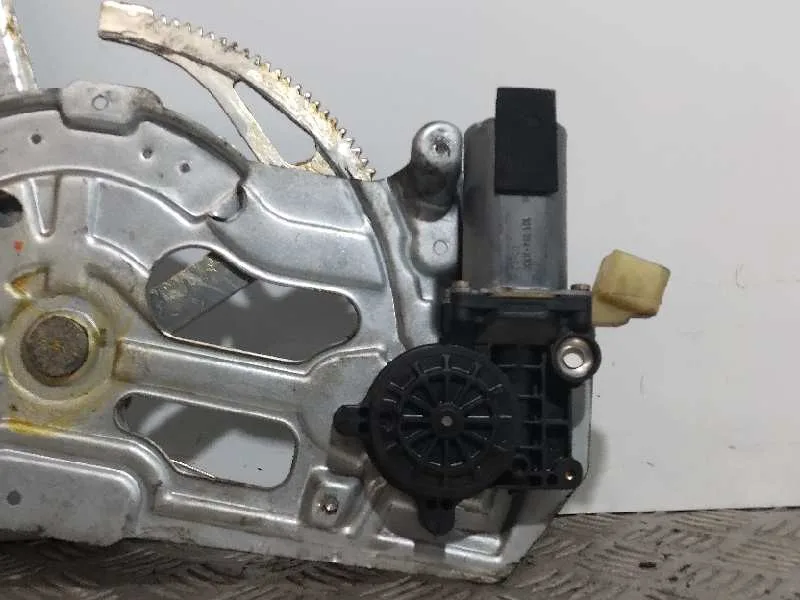 Elevalunas Delantero Derecho para Volvo S60 Berlina