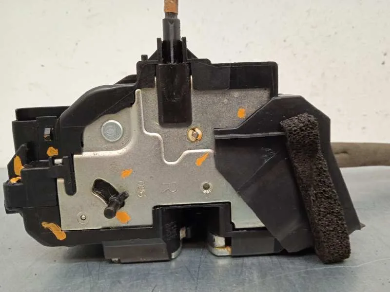 Cerradura Puerta Trasera Derecha para Nissan Juke (F15)