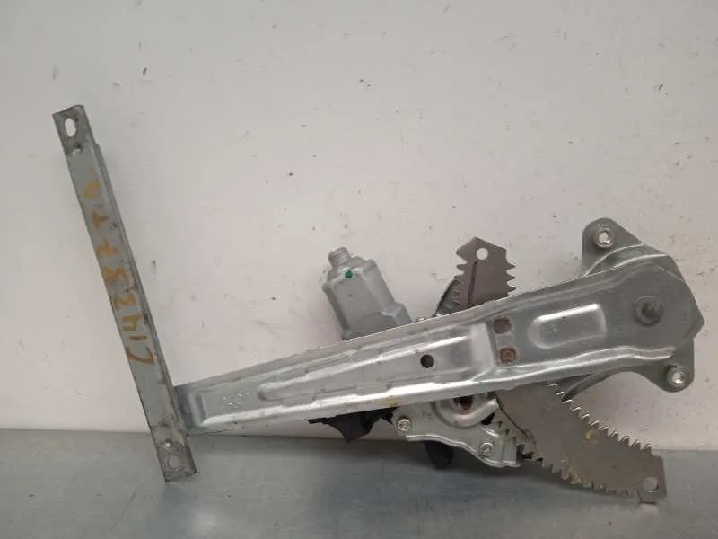 Elevalunas Trasero Derecho para Nissan Juke (F15)