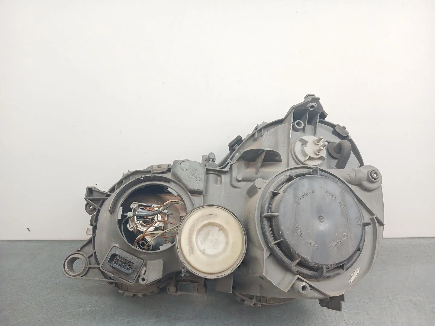 Faro Derecho para Mercedes-Benz Clase Clk (W208) Coupe