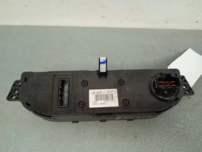 Mando Climatizador para Kia Pro_Cee'd ( )