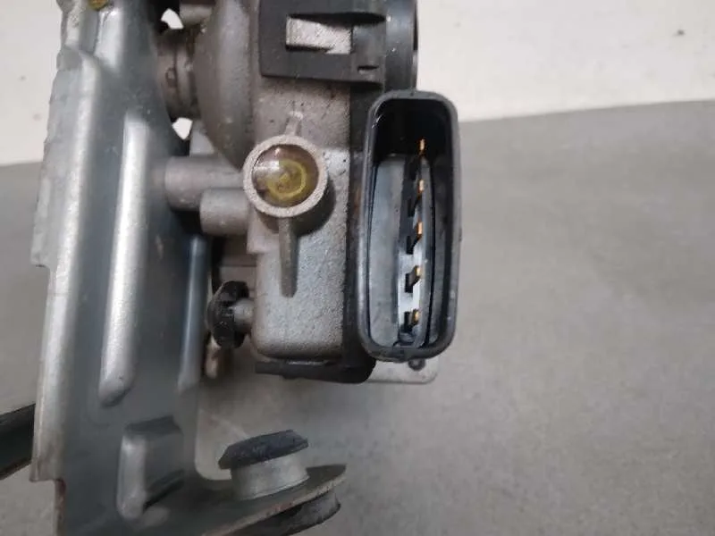 Motor Limpia Delantero para Kia Pro_Cee'd ( )