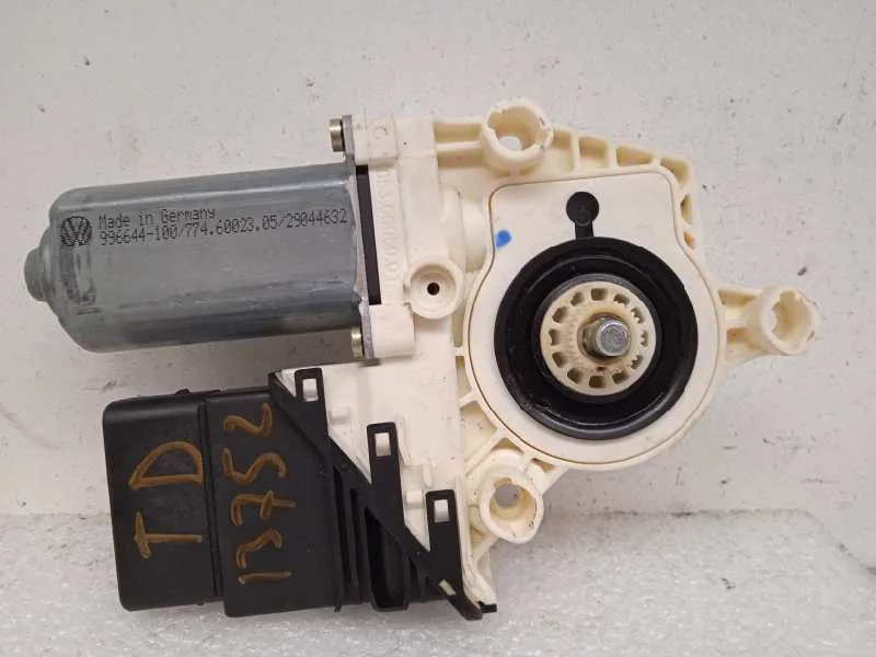 Motor Elevalunas Trasero Derecho para Skoda Octavia Berlina (1Z3)
