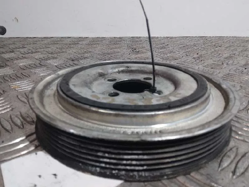 Polea Ciguenal para Opel Corsa C