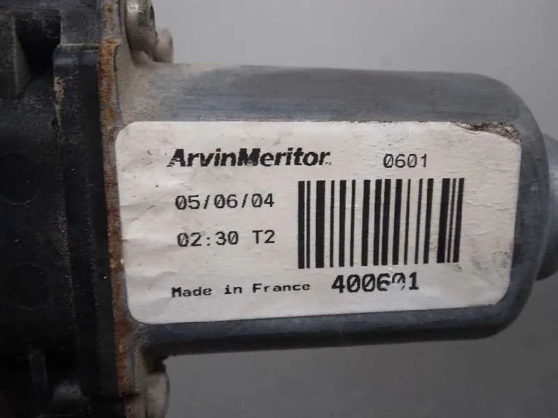 Elevalunas Delantero Izquierdo para Nissan Almera (N16/E)