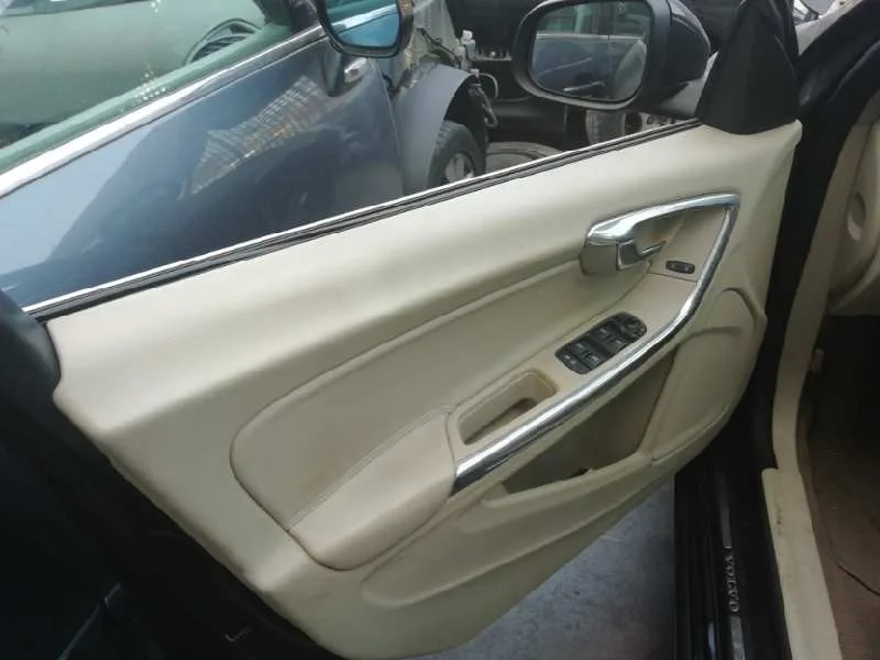 Guarnecido Puerta Delantera Izquierda para Volvo V60 Kombi