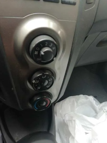 Mando Calefaccion / Aire Acondicionado para Toyota Yaris