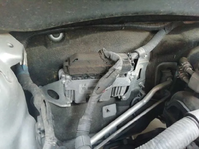 Centralita Motor Uce para Toyota Yaris