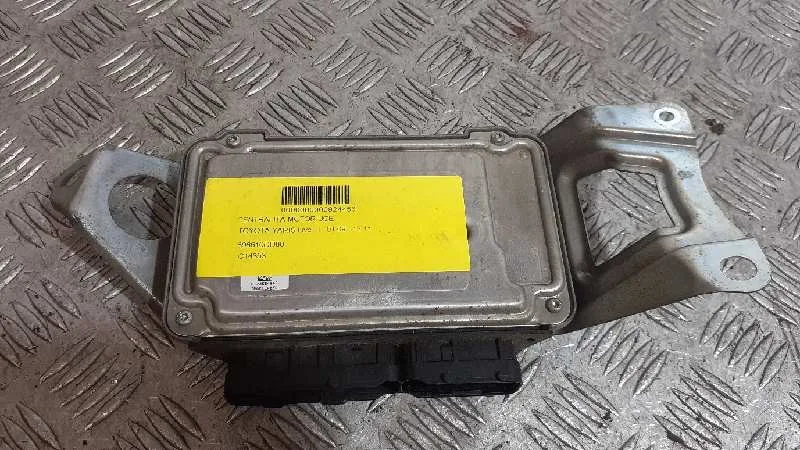 Centralita Motor Uce para Toyota Yaris