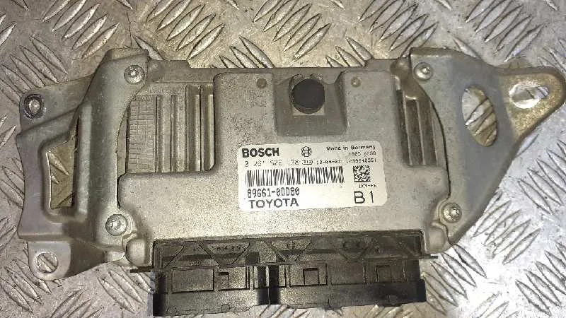 Centralita Motor Uce para Toyota Yaris