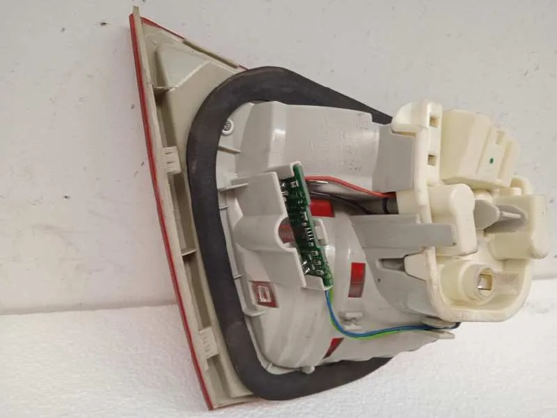 Piloto Trasero Derecho Interior para Bmw Serie 3 Berlina (E90)