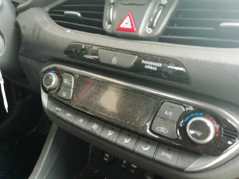 Mando Climatizador para Hyundai I30 (Pd)