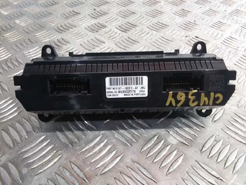Mando Climatizador para Ford Focus Lim.