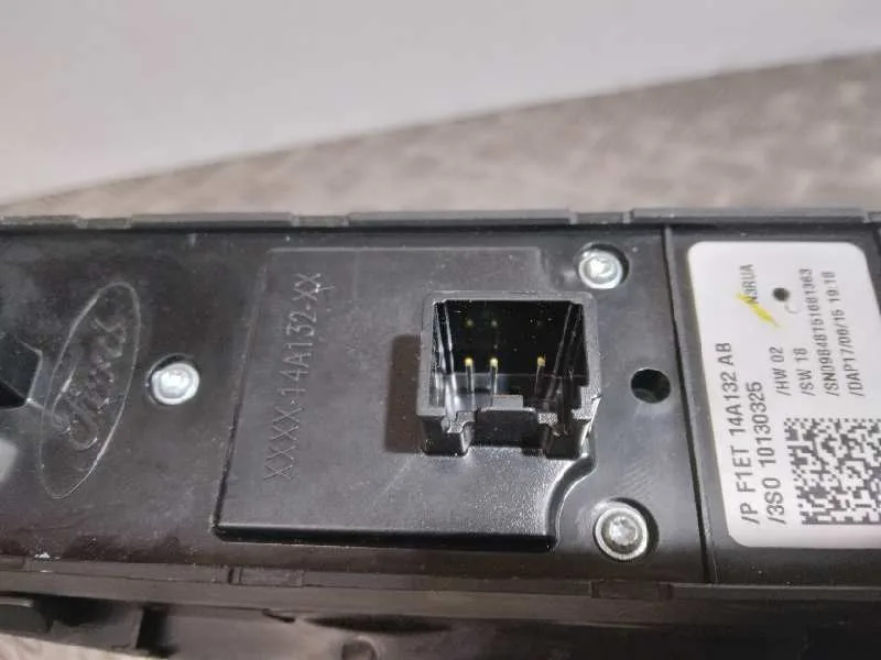 Mando Elevalunas Delantero Izquierdo para Ford Focus Lim.