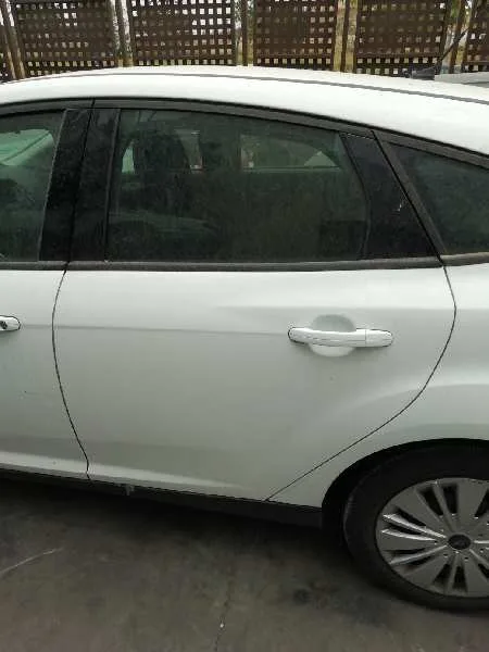 Puerta Trasera Izquierda para Ford Focus Lim.