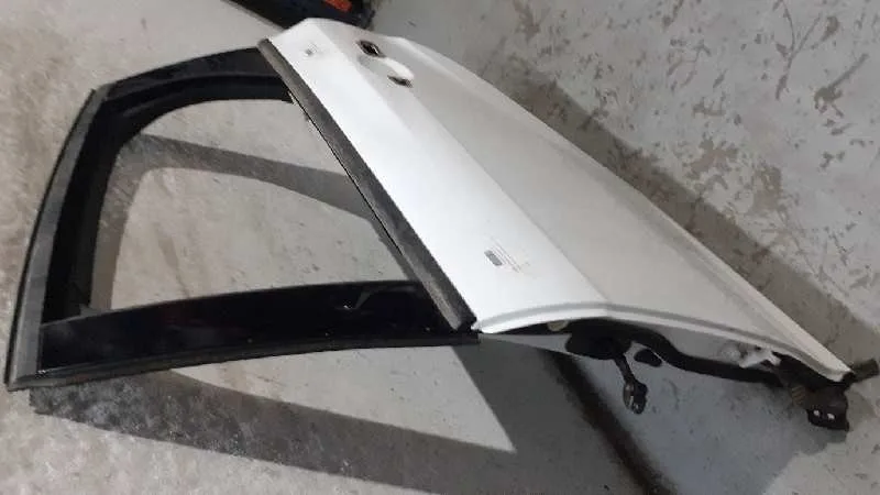 Puerta Trasera Izquierda para Ford Focus Lim.