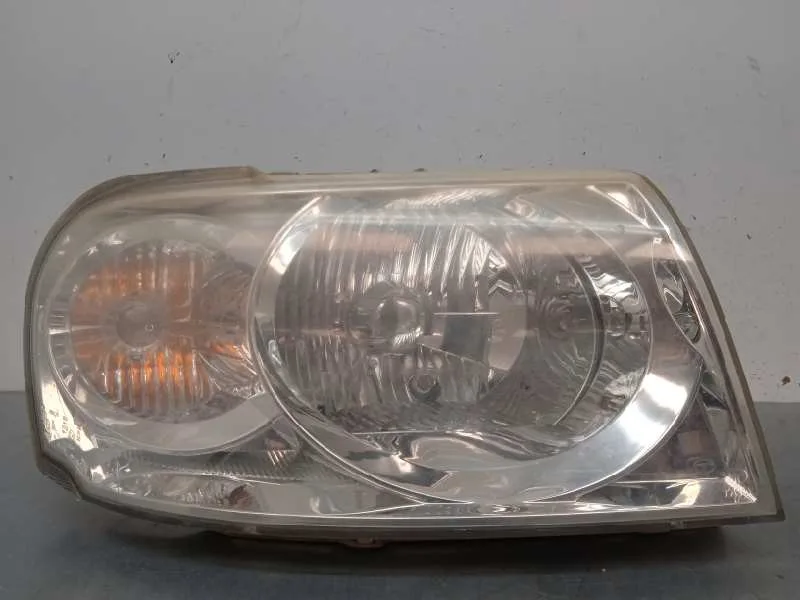 Faro Derecho para Tata Safari