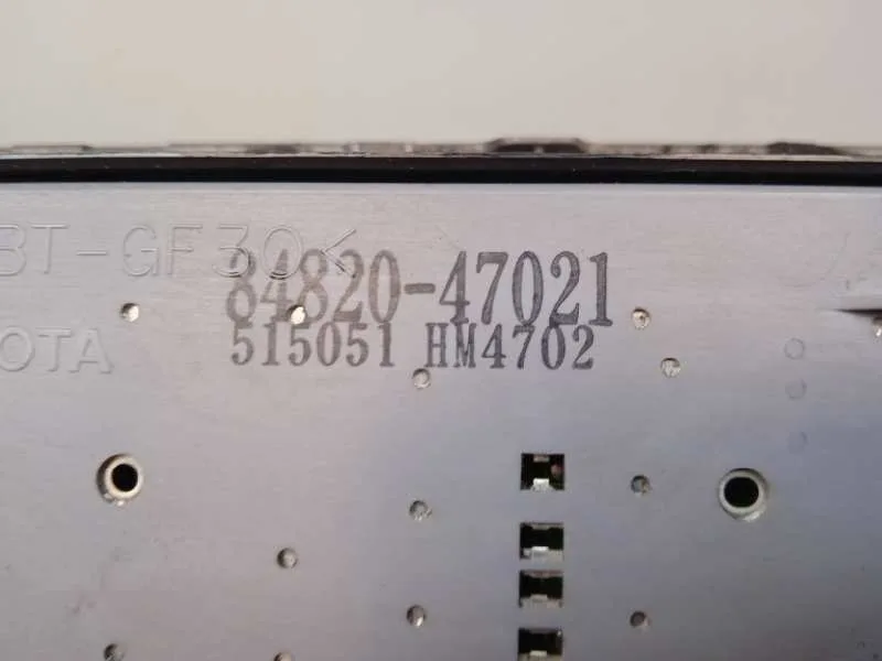 Mando Elevalunas Delantero Izquierdo para Toyota Prius (Nhw20)