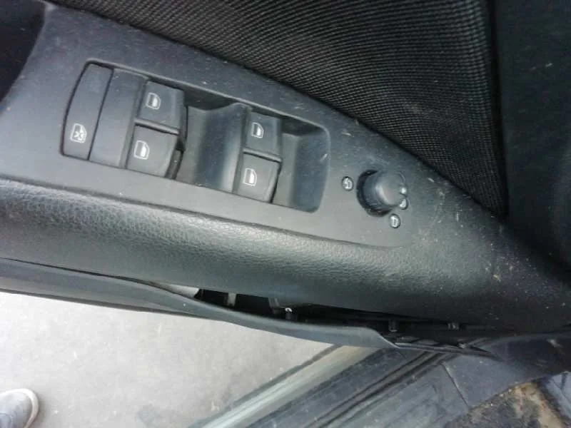 Mando Elevalunas Delantero Izquierdo para Audi Q7 (4L)