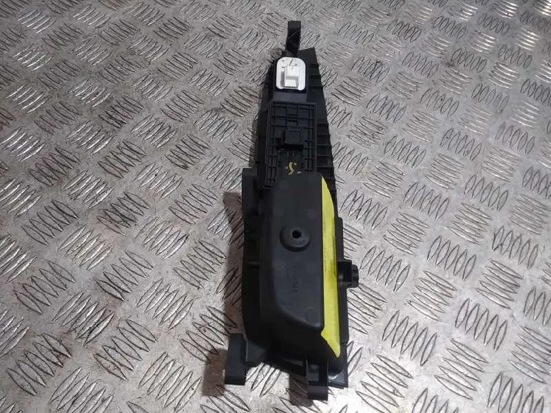 Mando Elevalunas Delantero Izquierdo para Audi Q7 (4L)