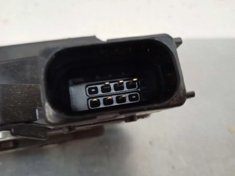 Cerradura Puerta Delantera Derecha para Opel Corsa E