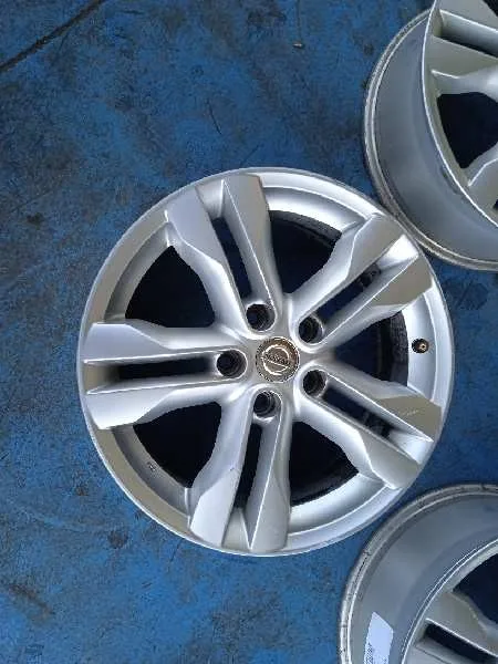 Juego Llantas para Nissan X-Trail (T31)