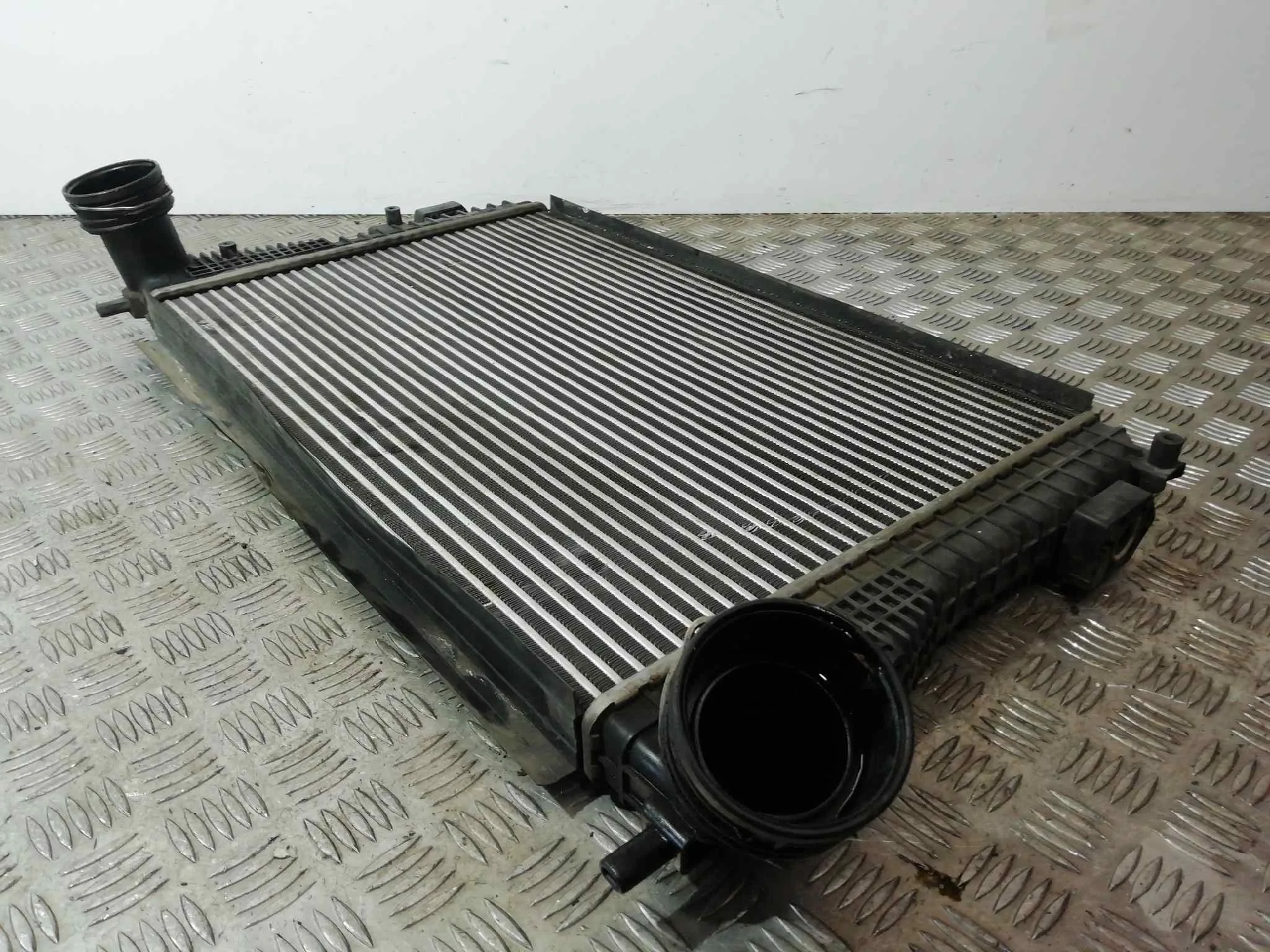 Intercooler para Skoda Octavia Berlina (1Z3)