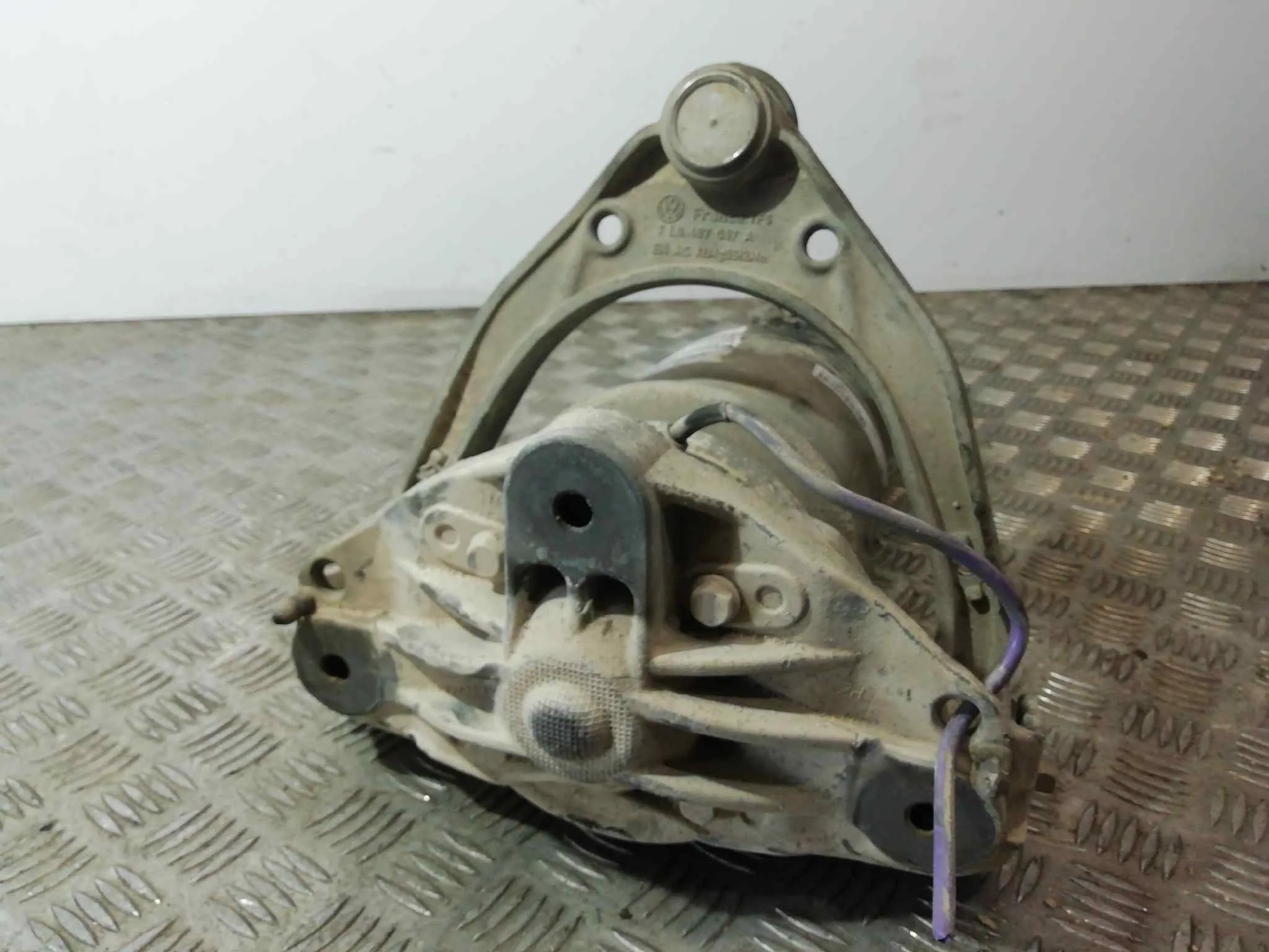 Amortiguador Delantero Izquierdo para Audi Q7 (4L)
