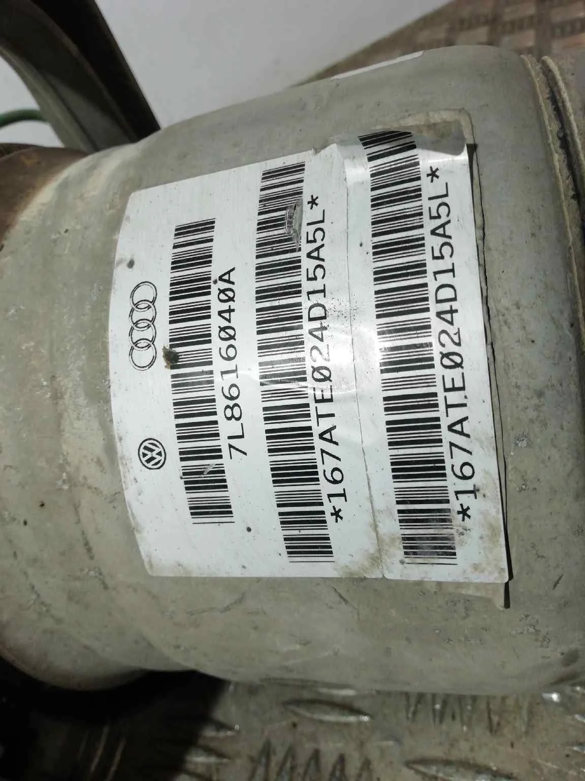 Amortiguador Delantero Derecho para Audi Q7 (4L)