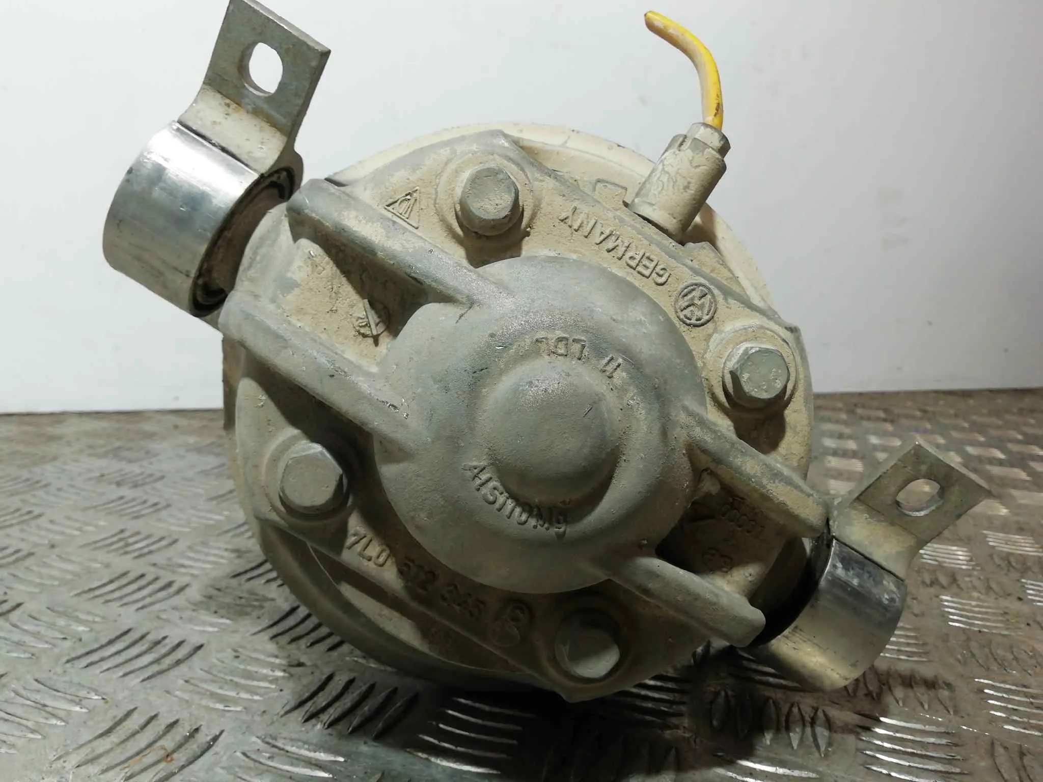 Amortiguador Trasero Derecho para Audi Q7 (4L)
