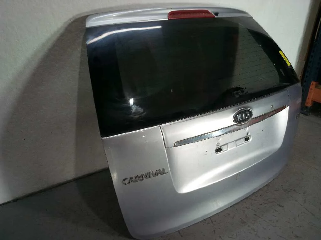 Porton Trasero para Kia Carnival
