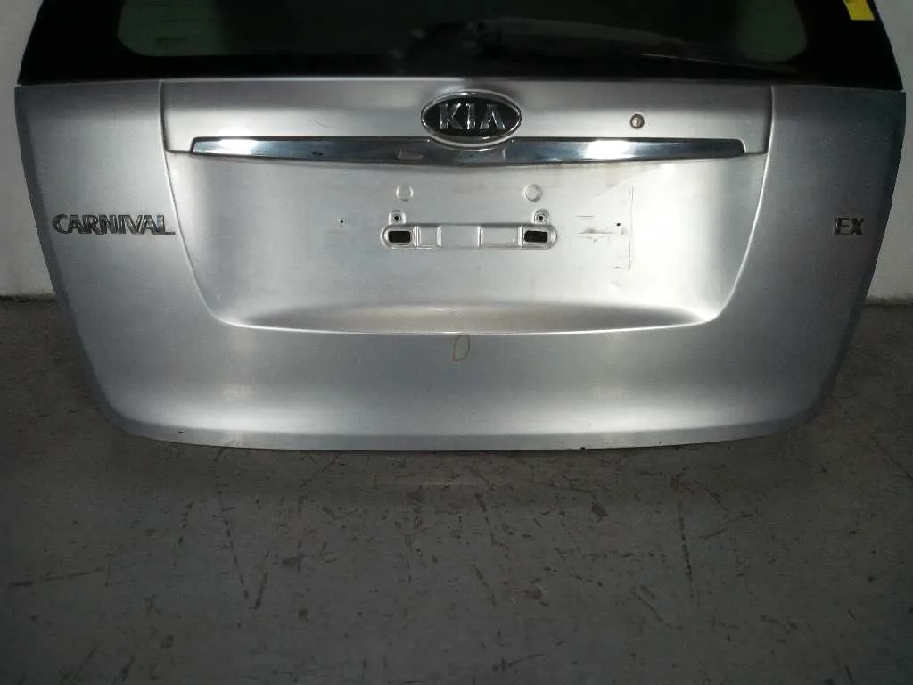 Porton Trasero para Kia Carnival