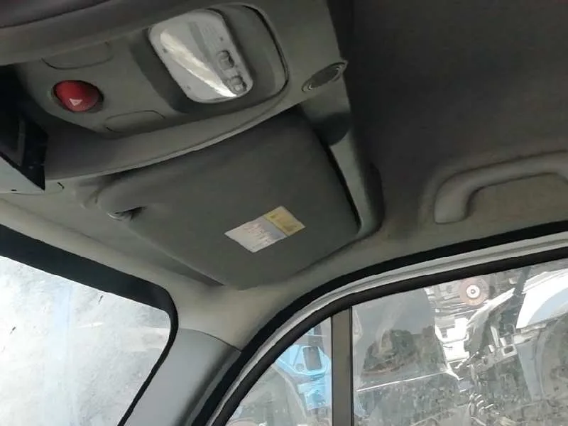 Parasol Derecho para Nissan Nv 400