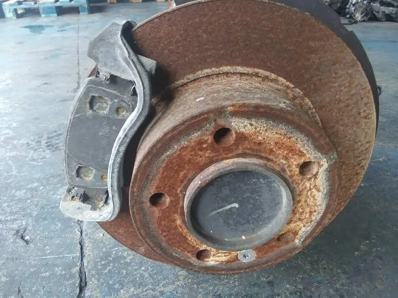 Puente Trasero para Nissan Nv 400