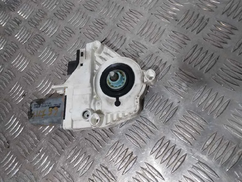 Motor Elevalunas Delantero Izquierdo para Audi Q7 (4L)