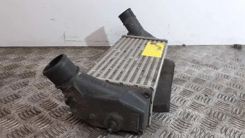 Intercooler para Ford Fiesta (Ccn)
