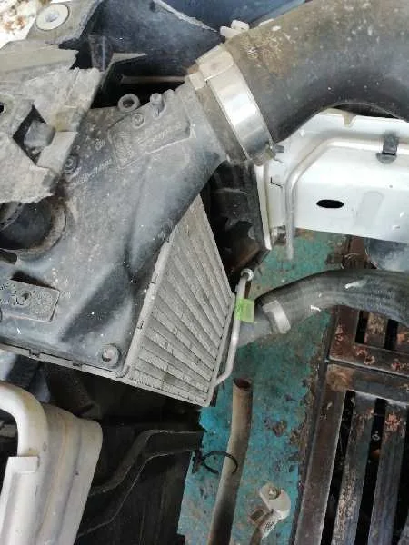 Intercooler para Ford Fiesta (Ccn)