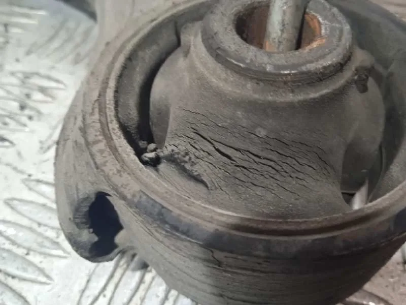 Brazo Suspension Inferior Delantero Izquierdo para Hyundai Santa Fe (Bm)