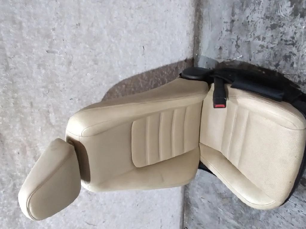 Asiento Delantero Derecho para Lexus Is