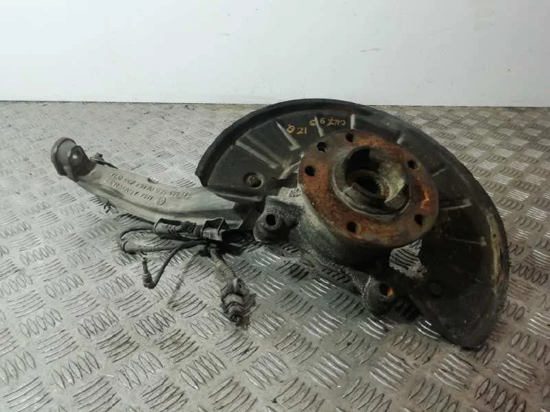 Mangueta Delantera Izquierda para Audi Q7 (4L)