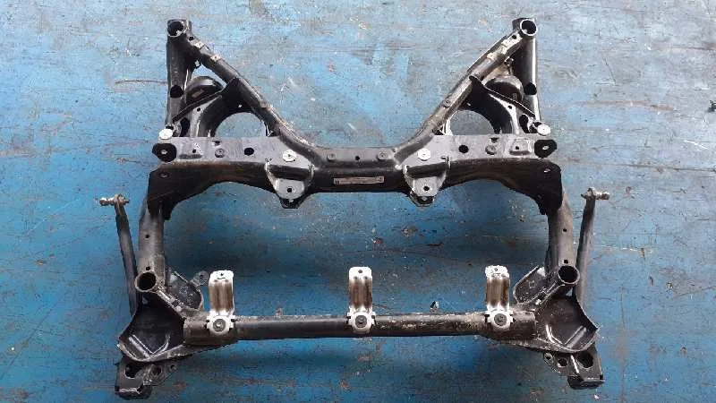 Puente Delantero para Bmw Serie 3 Lim. (F30)