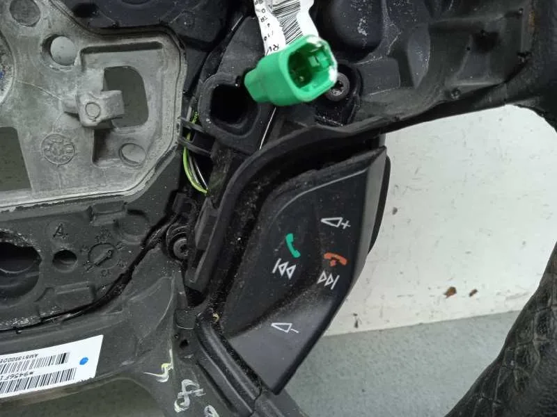 Volante para Ford C-Max