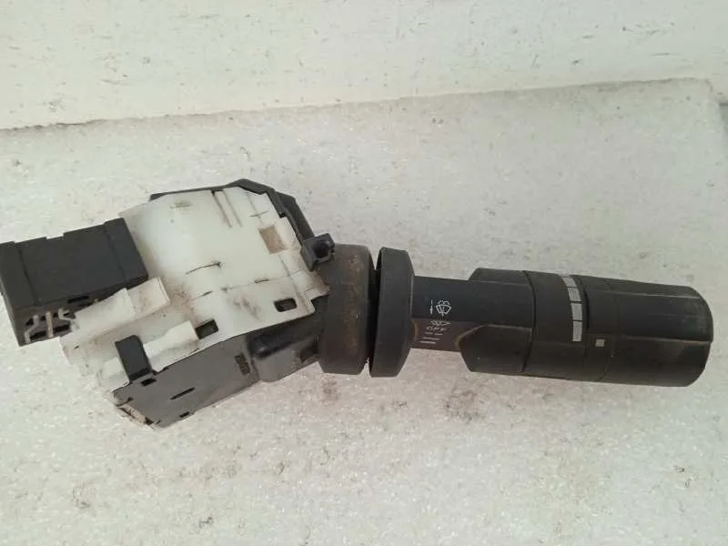 Mando Limpia para Nissan Navara Pick-Up (D40M)
