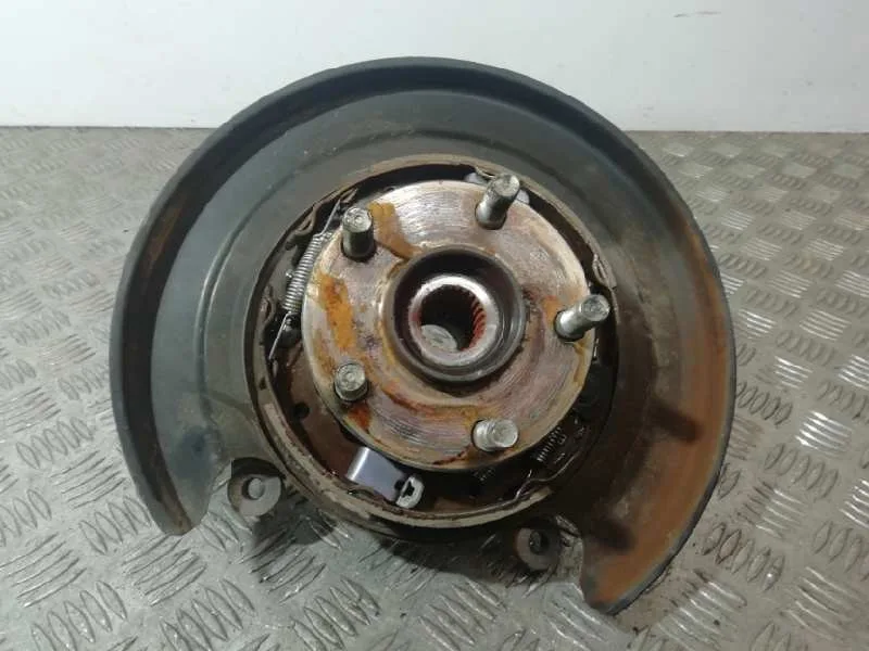 Mangueta Trasera Izquierda para Subaru Xv